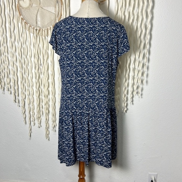 Garnet Hill NWOT Marina Crepe Dress Size 14 - Picture 5 of 12